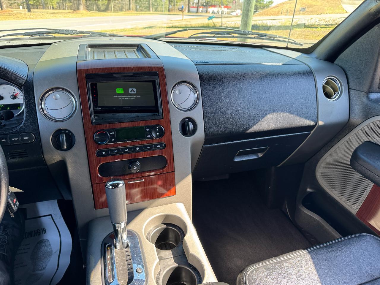 Ford F-150 Lariat SuperCab Long Bed 4WD 2005