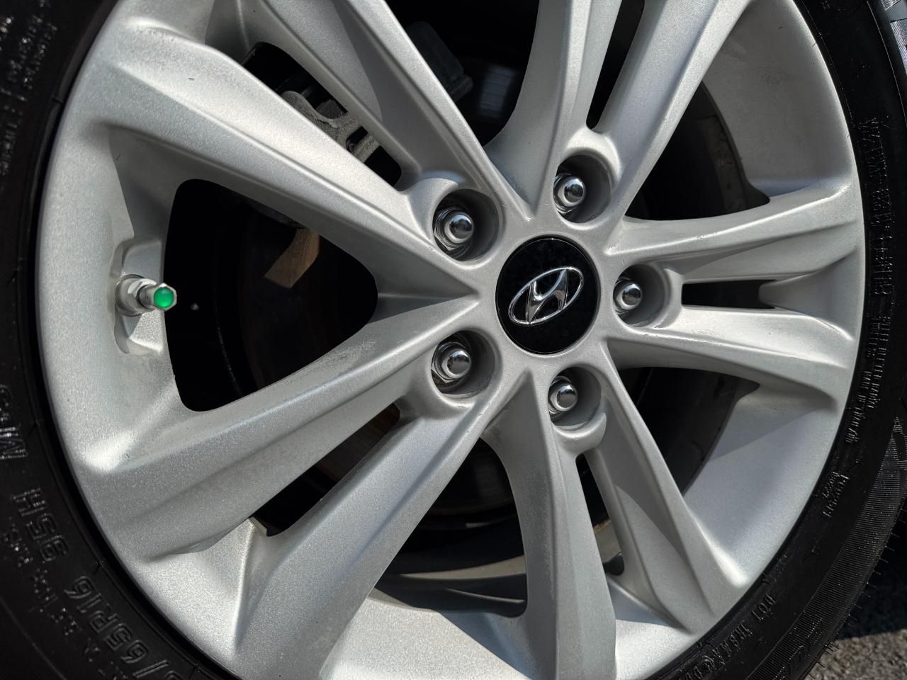 Hyundai Sonata GLS 2013