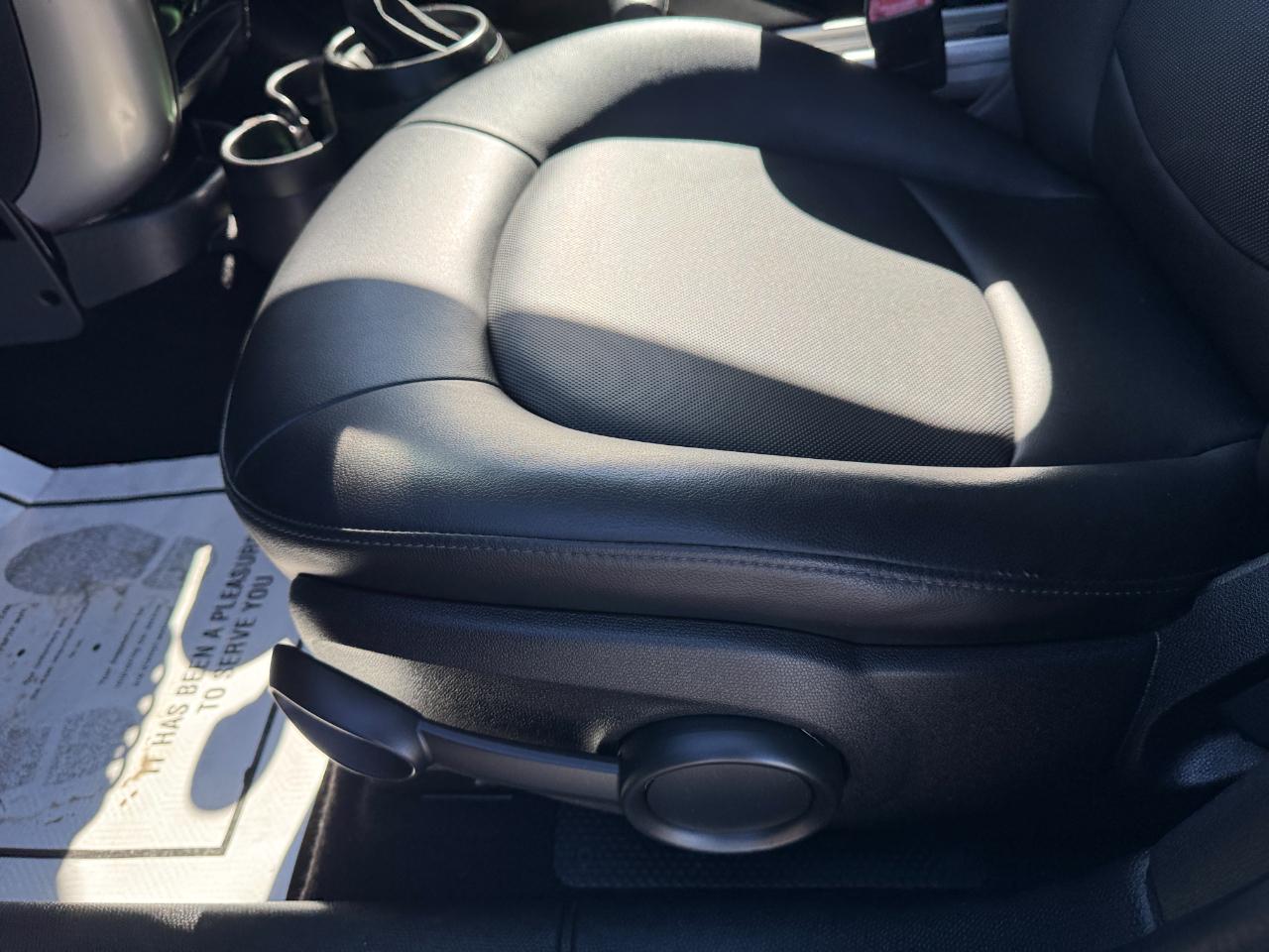 MINI Countryman Base 2016