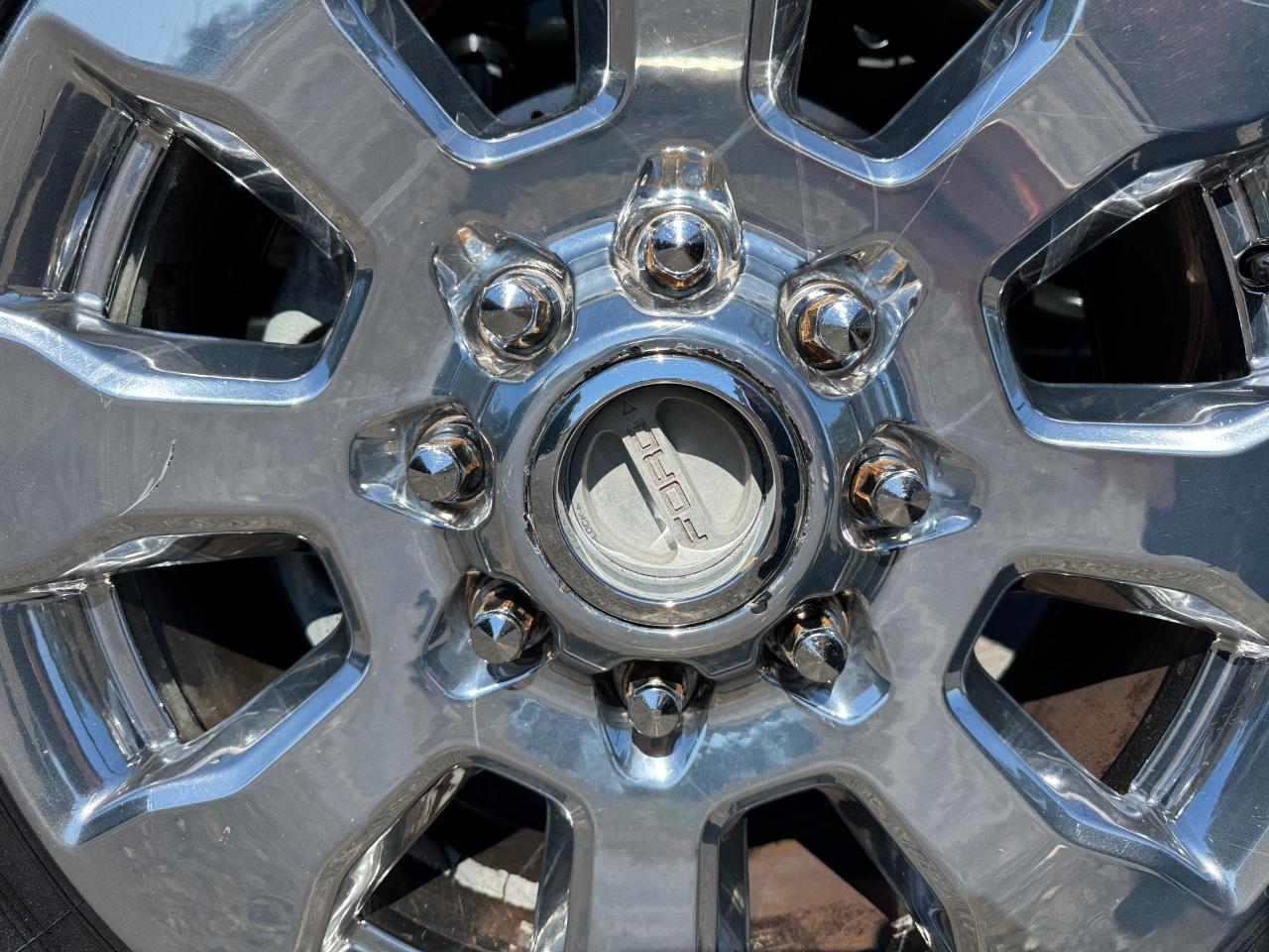 Ford F-250 SD Lariat Crew Cab 4WD 2017