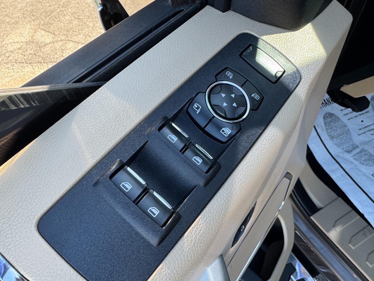 Ford F-250 SD Lariat Crew Cab 4WD 2017