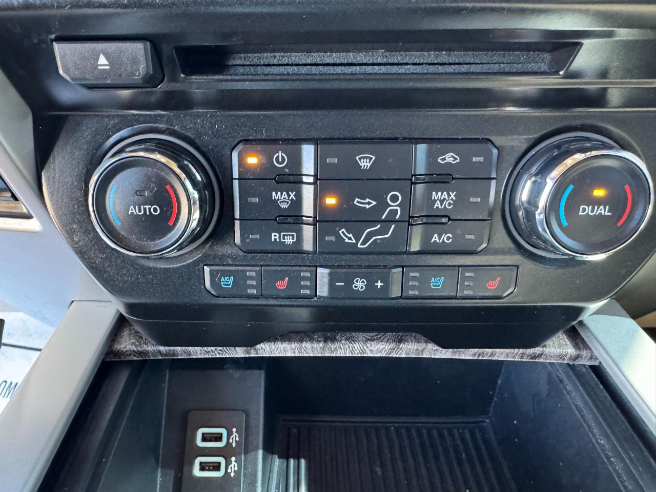 Ford F-250 SD Lariat Crew Cab 4WD 2017