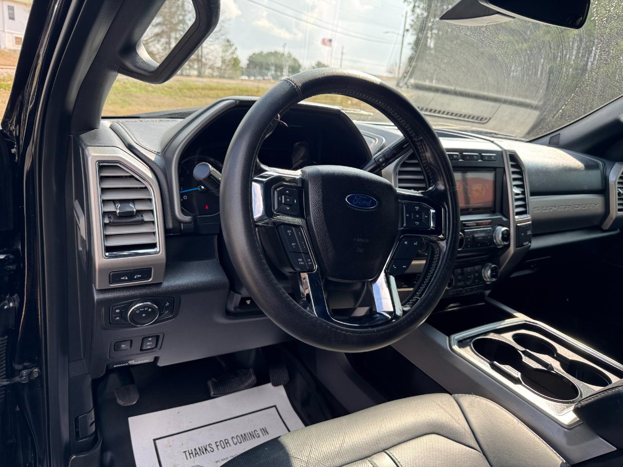 Ford F-250 SD Platinum Crew Cab Long Bed 4WD 2017