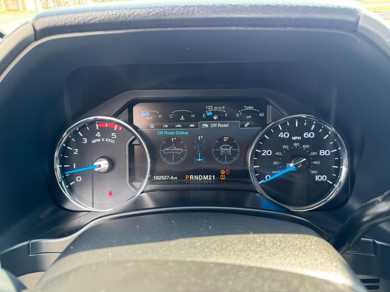 Ford F-250 SD Platinum Crew Cab Long Bed 4WD 2017