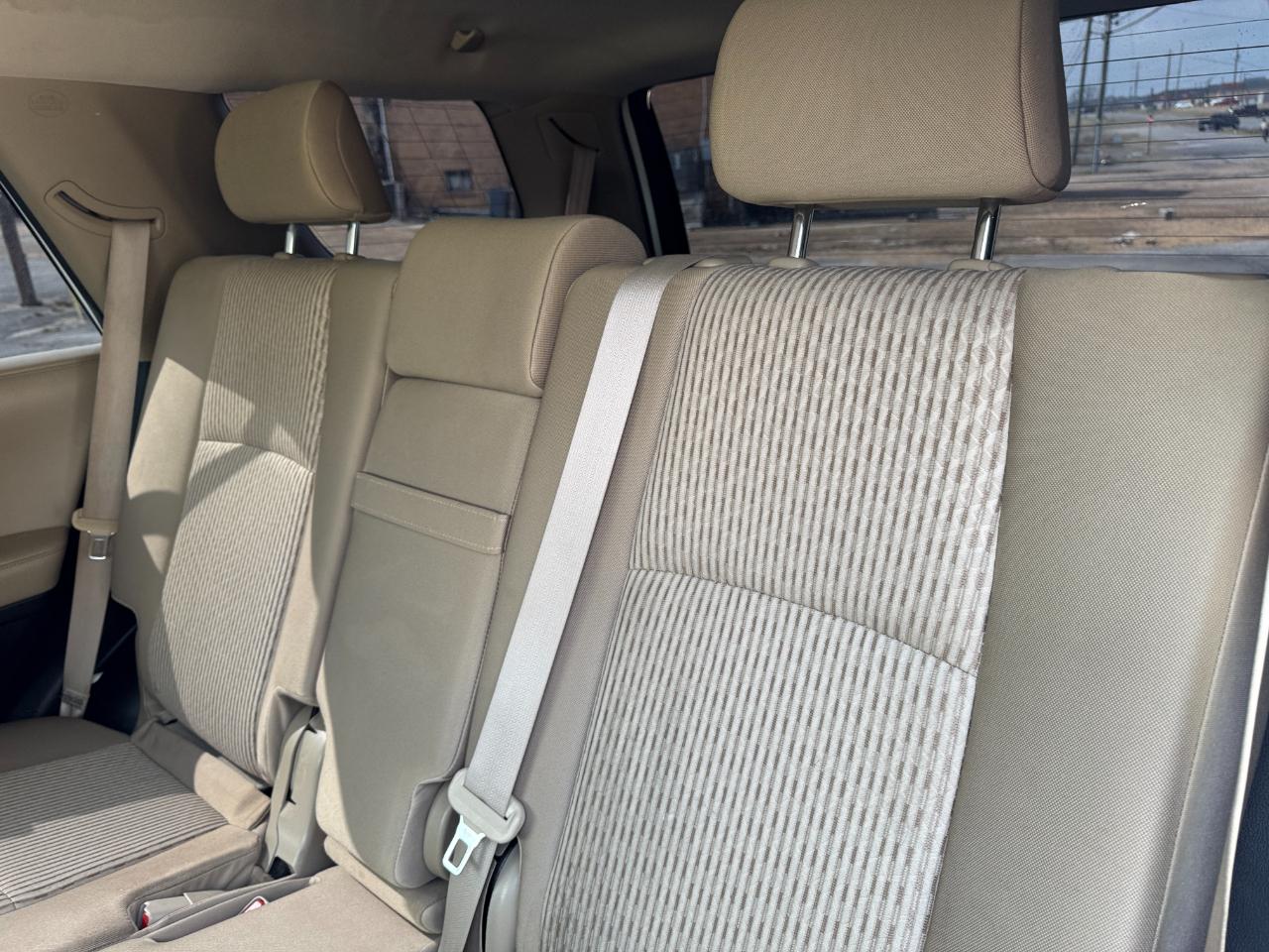 Toyota 4Runner SR5 2WD 2016