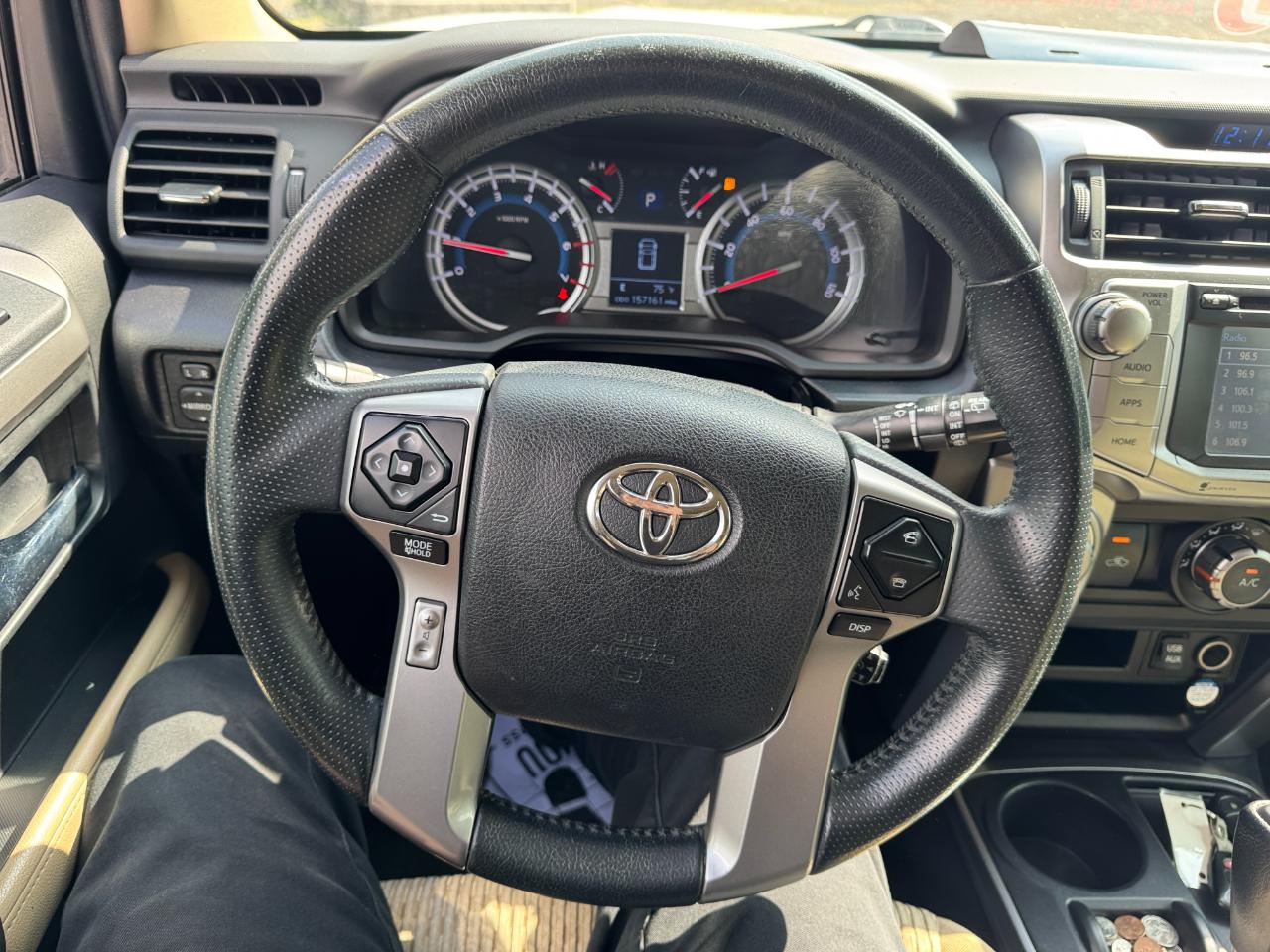 Toyota 4Runner SR5 2WD 2016