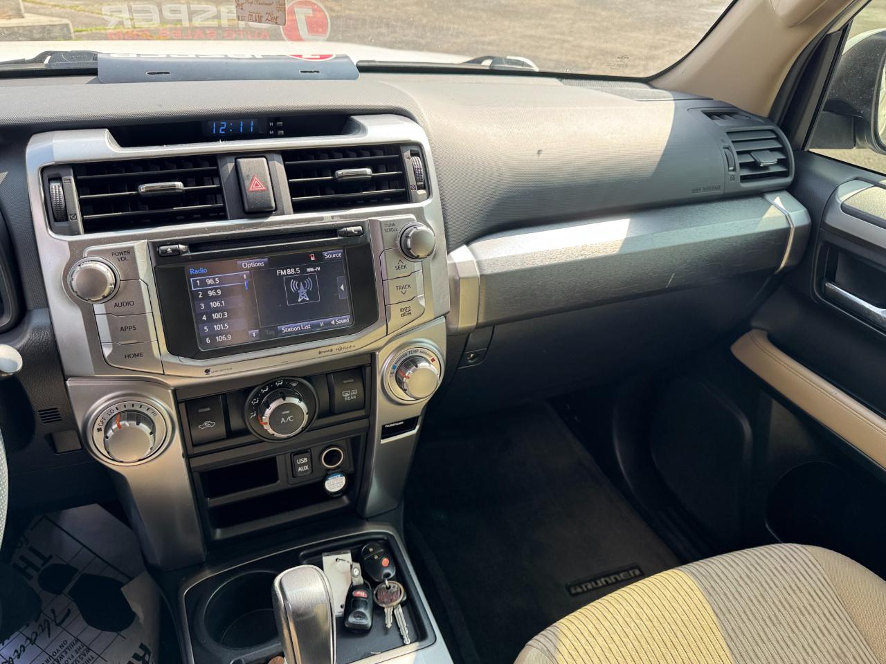 Toyota 4Runner SR5 2WD 2016