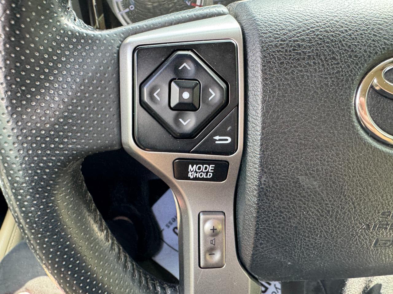 Toyota 4Runner SR5 2WD 2016