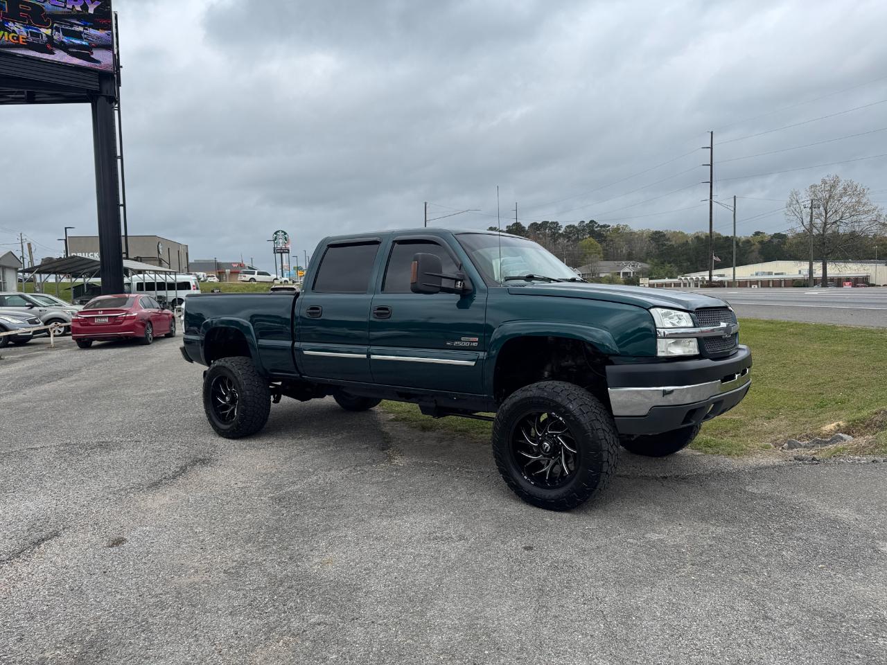 2004 Chevrolet Silverado 2500HD LS Crew Cab Long Bed 4WD