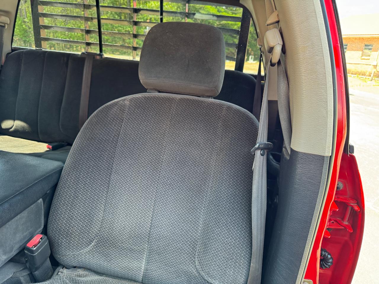 Dodge Ram 3500 ST Quad Cab Long Bed 4WD DRW 2003