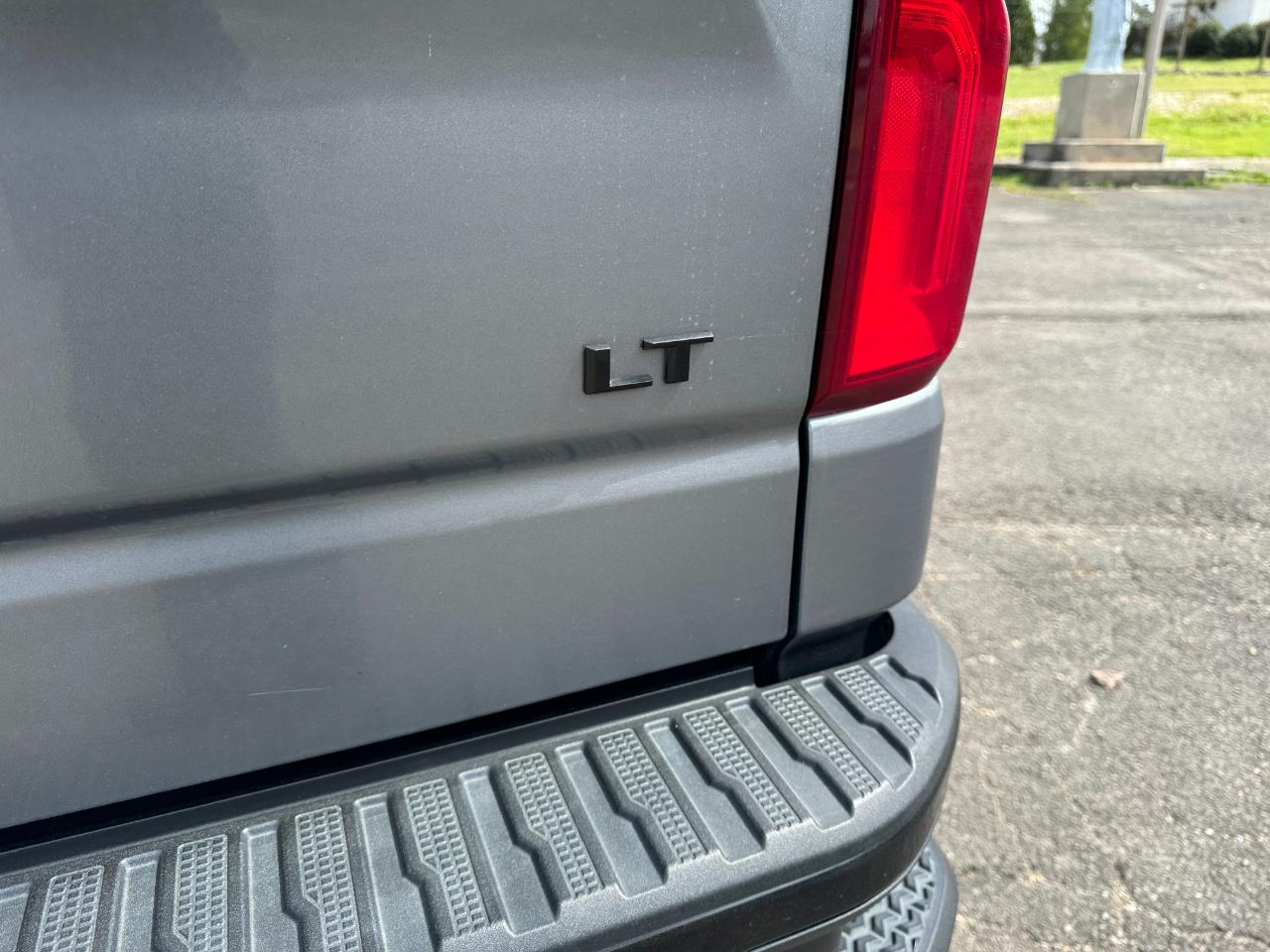 Chevrolet Silverado 1500 LT Trail Boss Crew Cab 4WD 2021