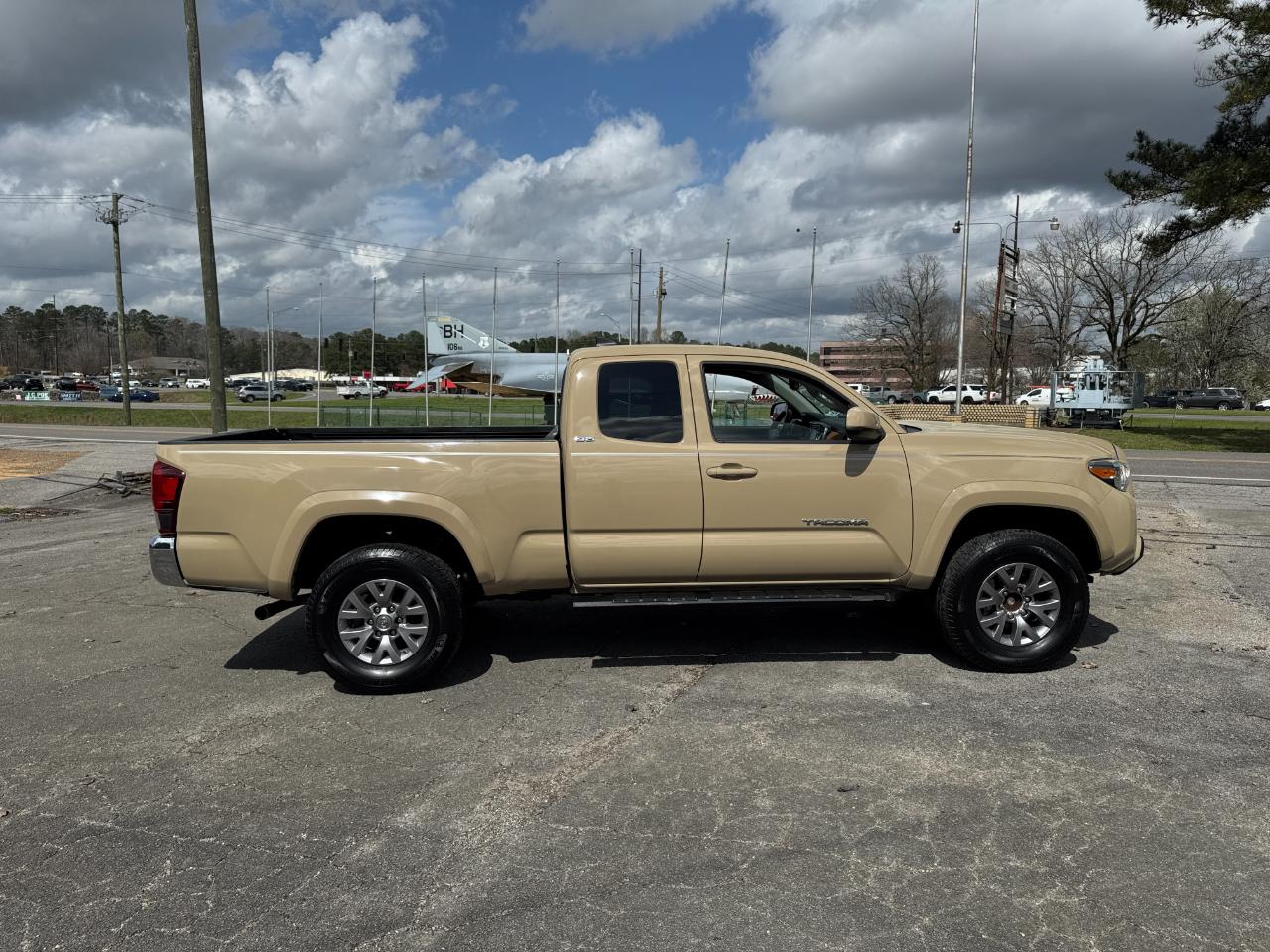 Toyota Tacoma SR5 Access Cab V6 6AT 2WD 2019