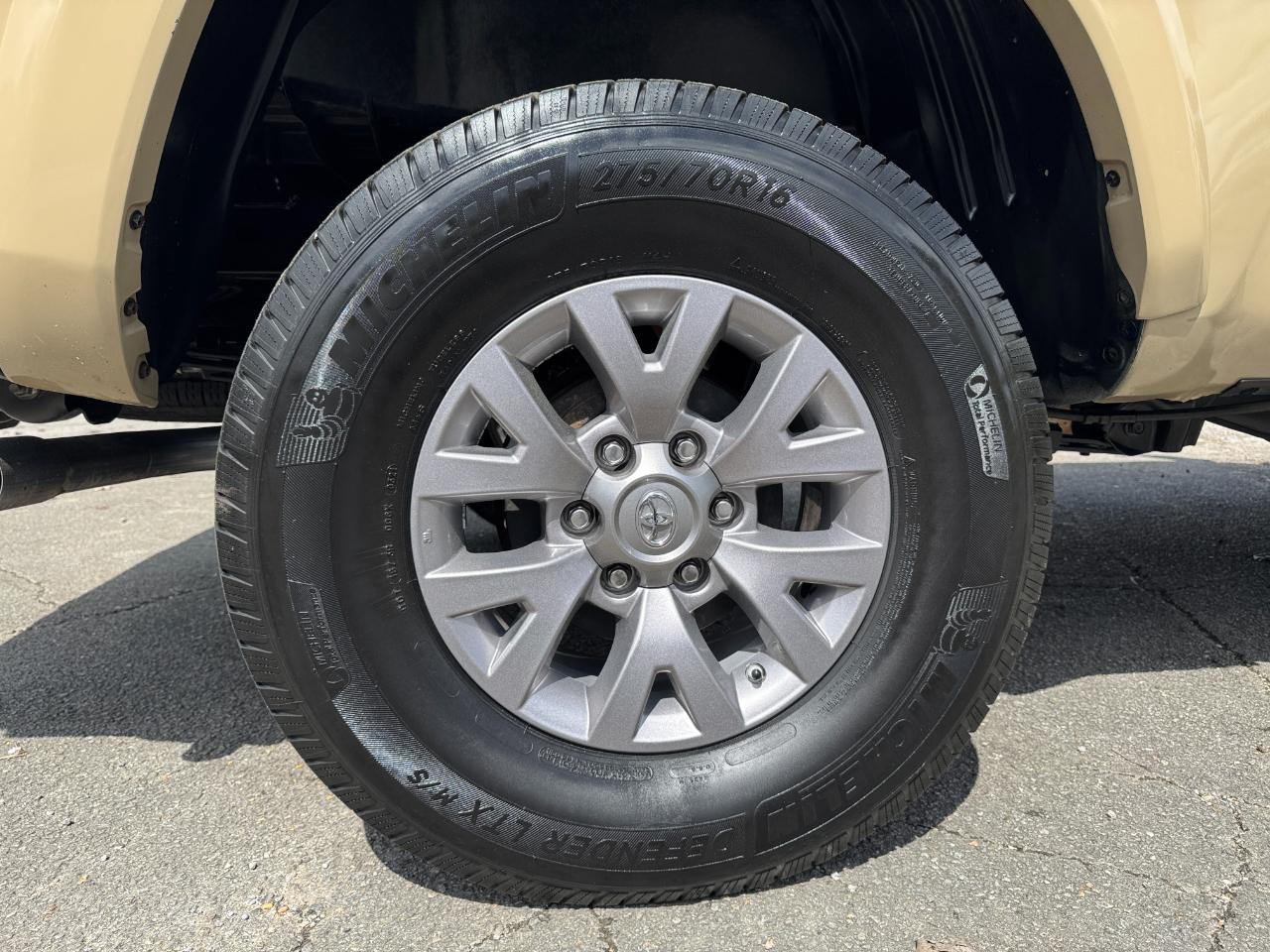 Toyota Tacoma SR5 Access Cab V6 6AT 2WD 2019