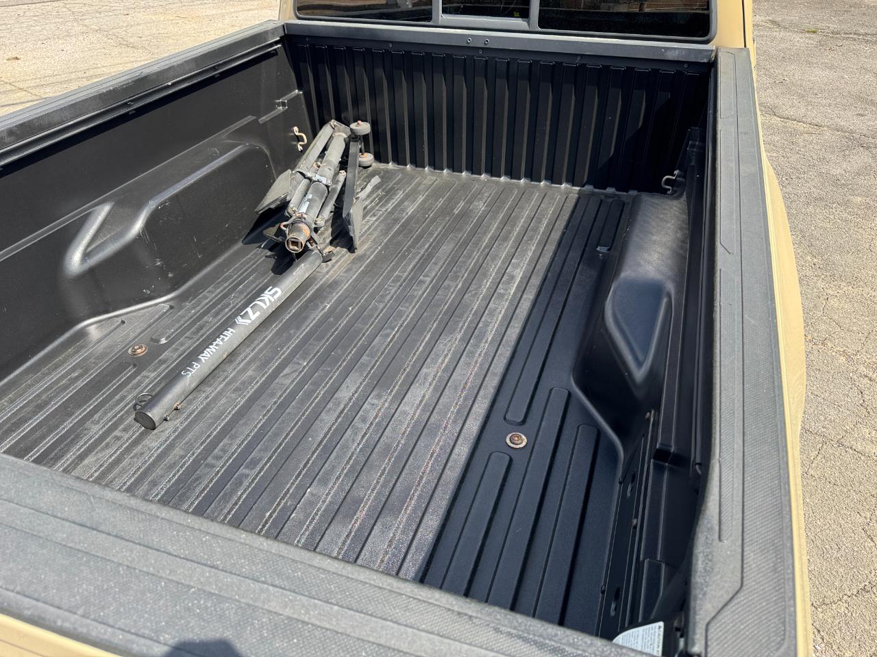 Toyota Tacoma SR5 Access Cab V6 6AT 2WD 2019
