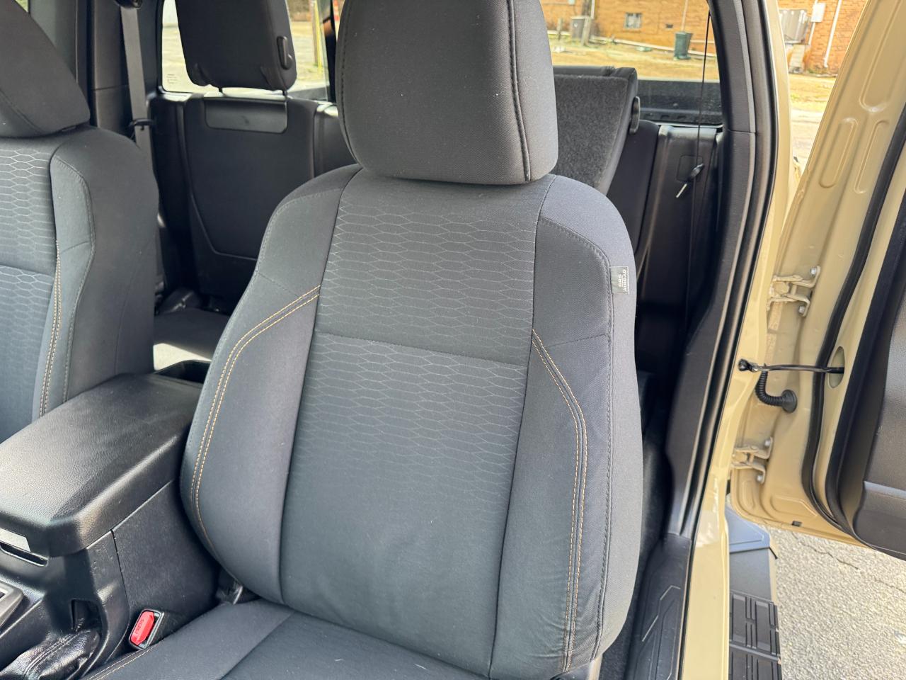 Toyota Tacoma SR5 Access Cab V6 6AT 2WD 2019