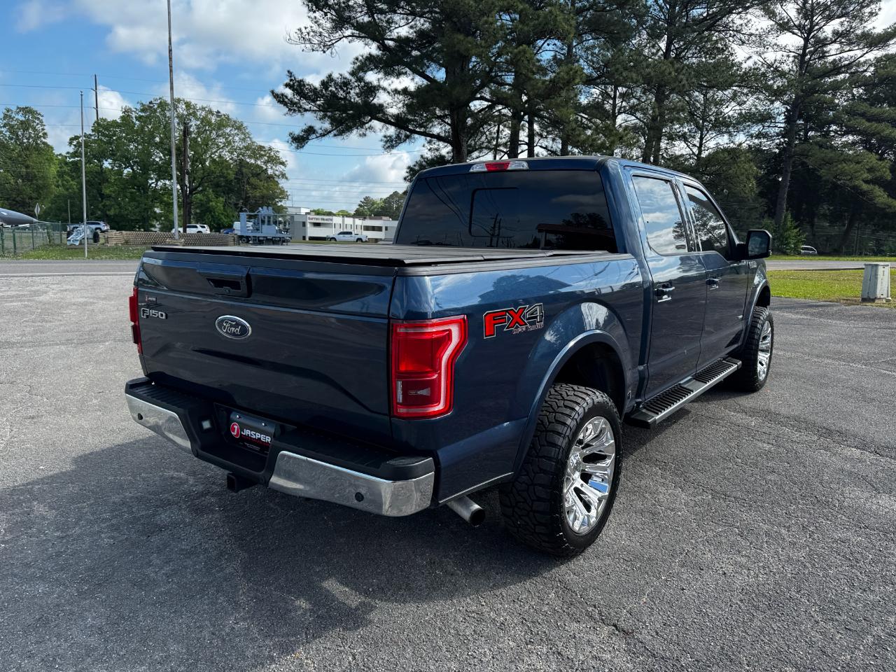 Ford F-150 Lariat SuperCrew 6.5-ft. Bed 4WD 2015