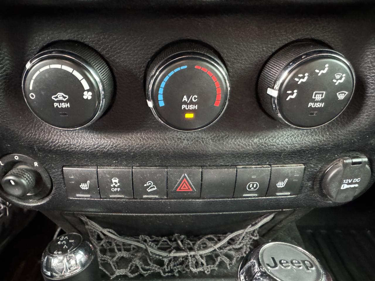 Jeep Wrangler Unlimited Sport 4WD 2013