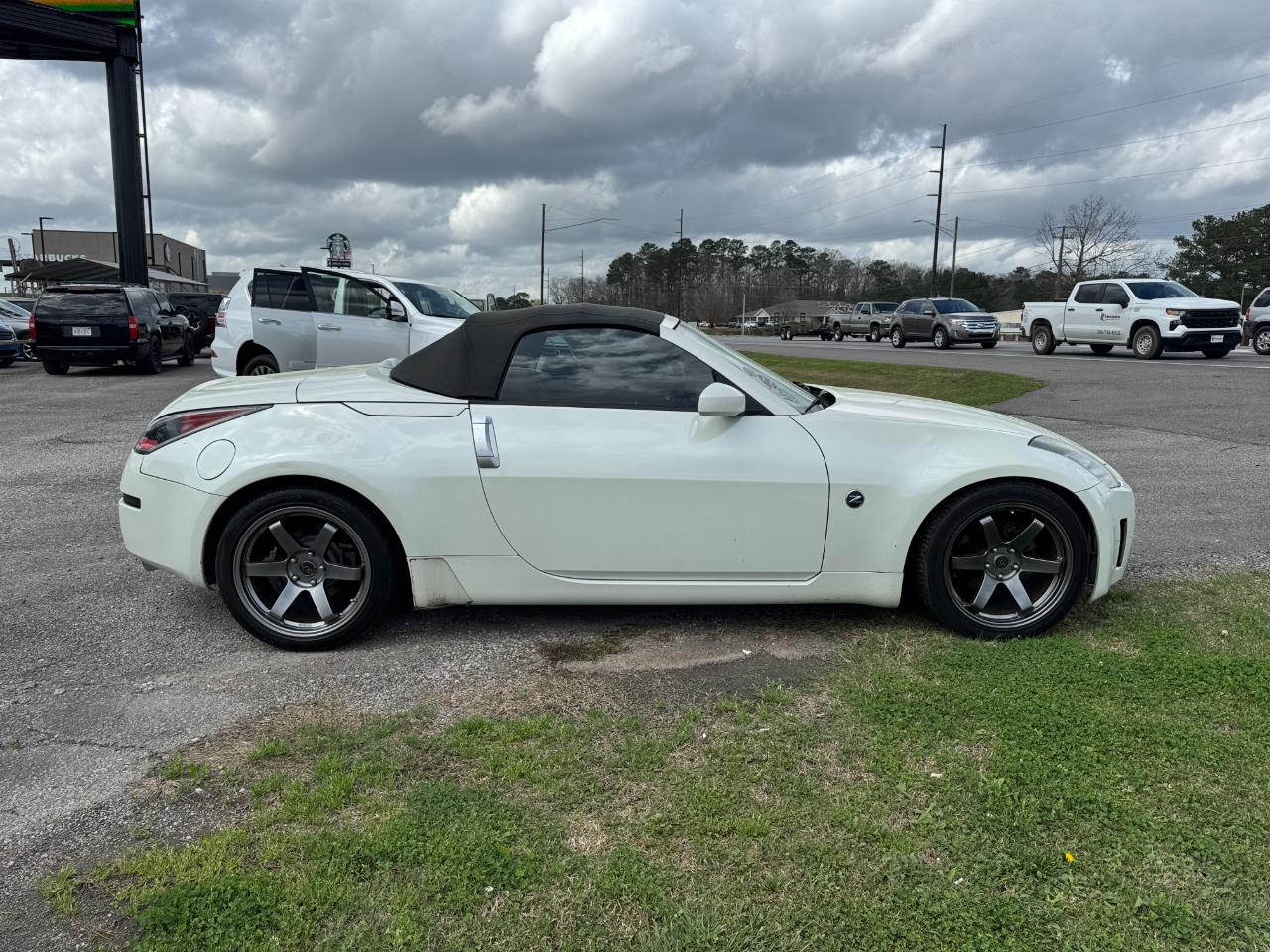 Nissan 350Z Enthusiast Roadster 2005