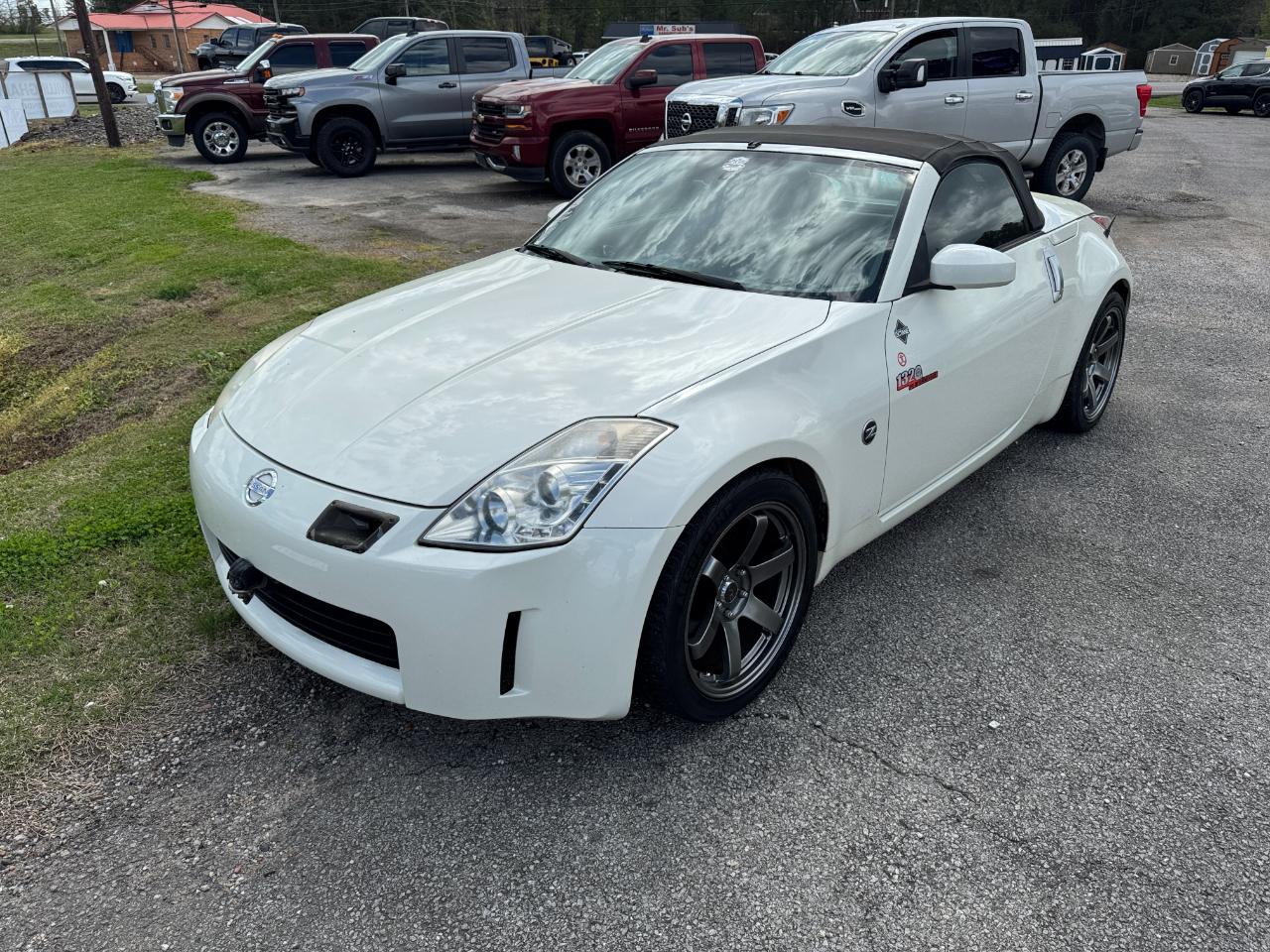 Nissan 350Z Enthusiast Roadster 2005
