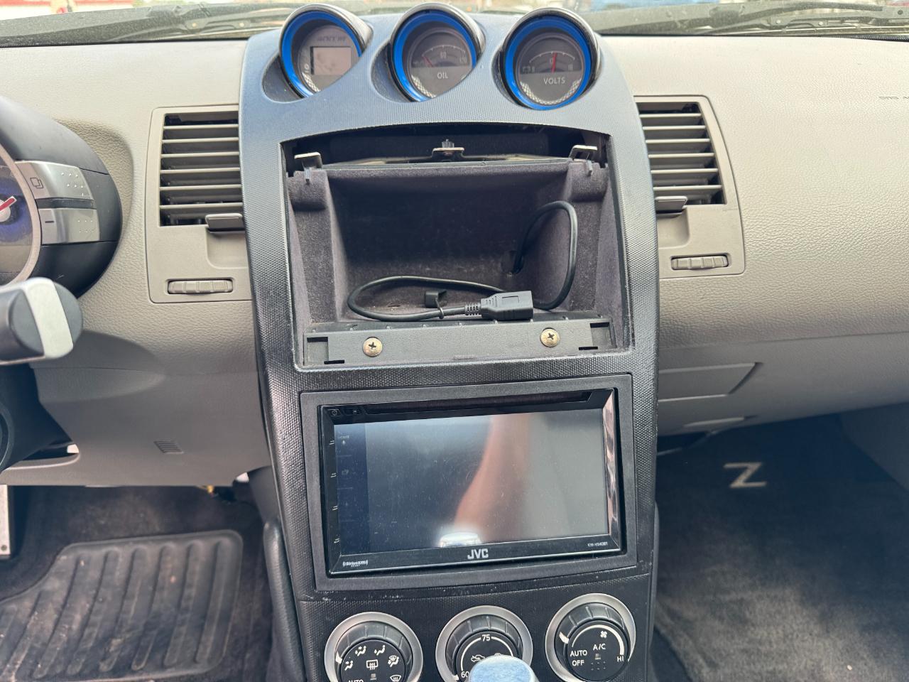 Nissan 350Z Enthusiast Roadster 2005