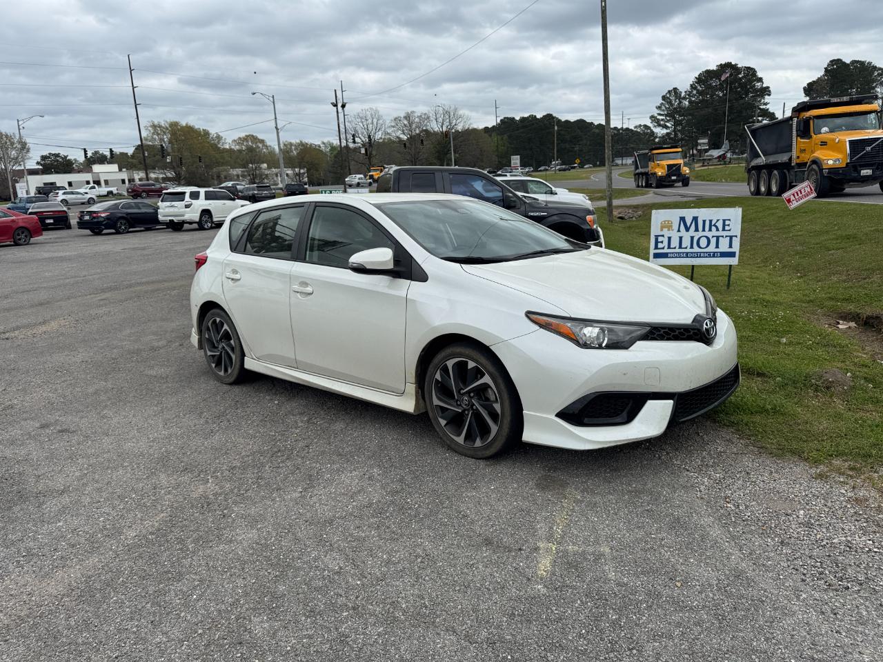 2017 Toyota Corolla iM 6M