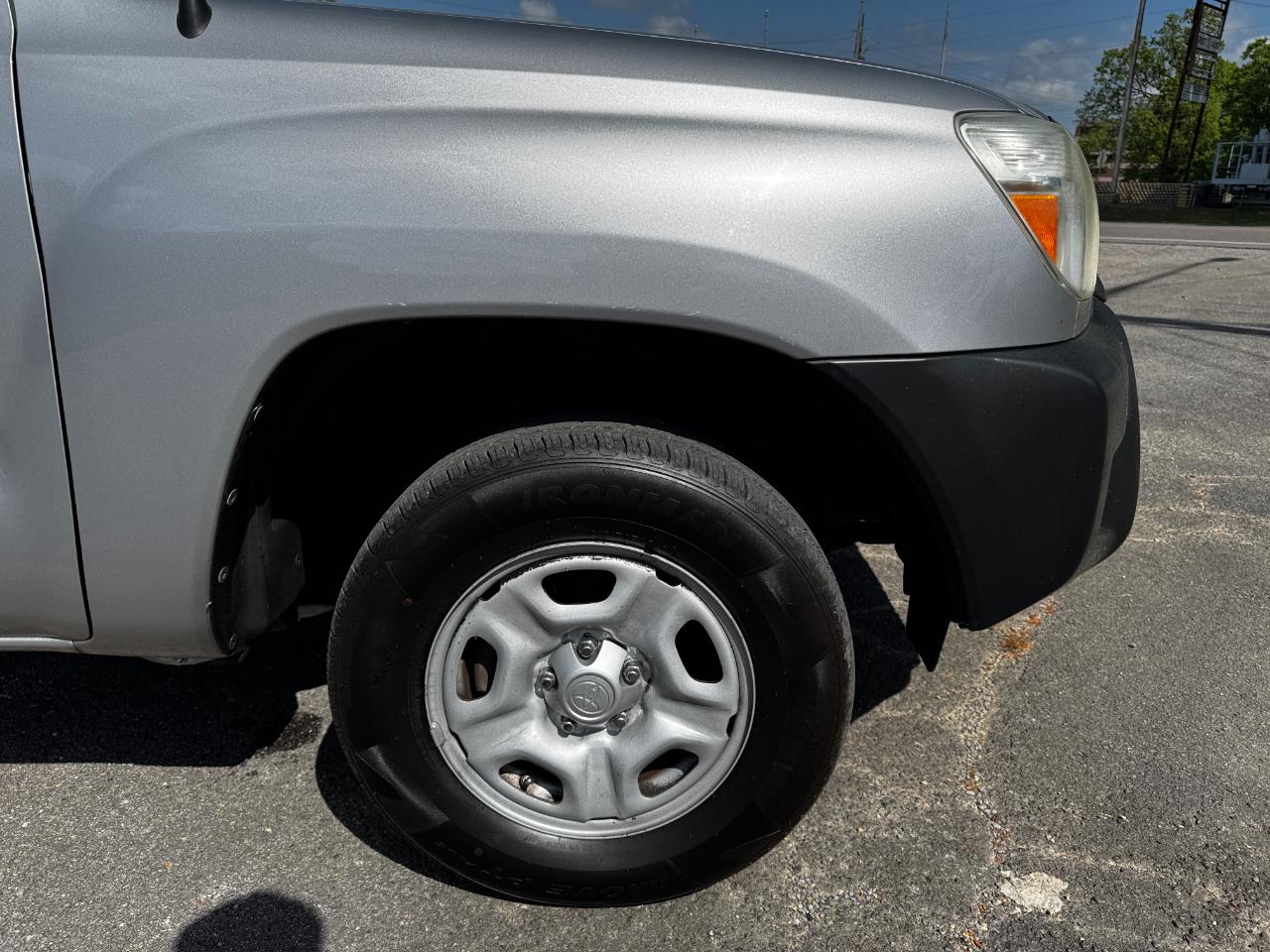 Toyota Tacoma Access Cab I4 4AT 2WD 2015