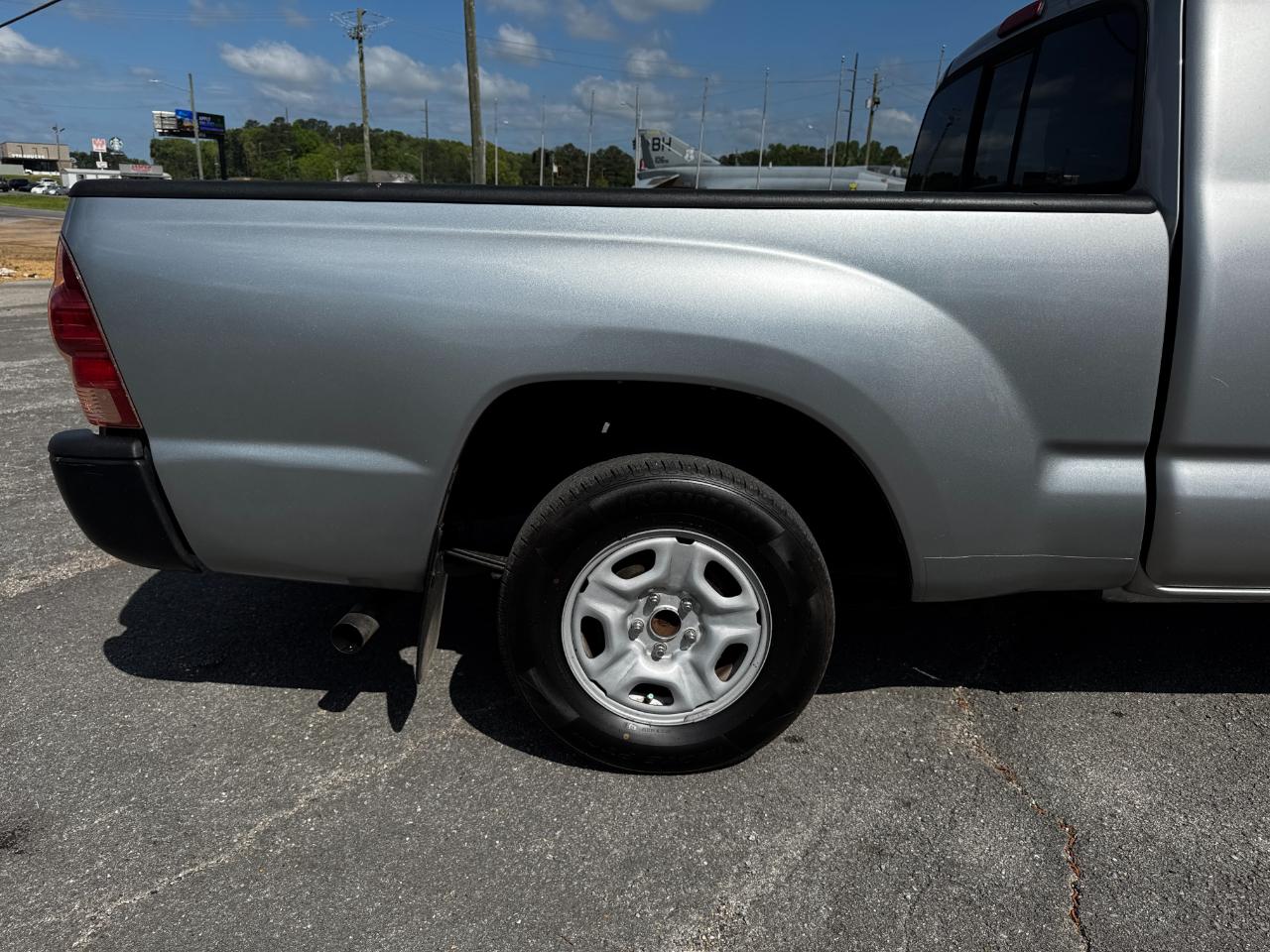 Toyota Tacoma Access Cab I4 4AT 2WD 2015