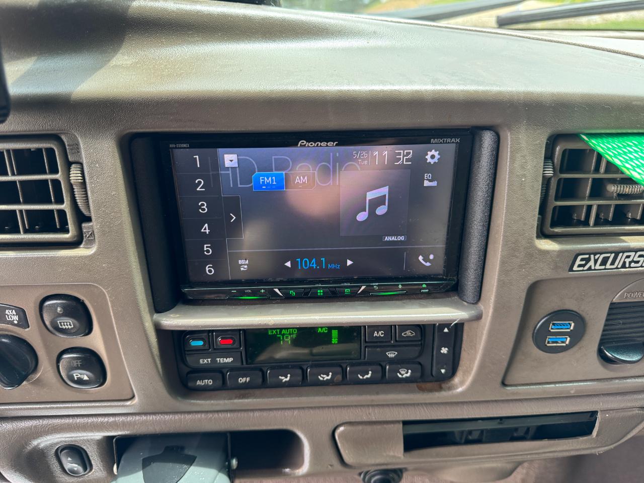 Ford Excursion Limited 7.3L 4WD 2003