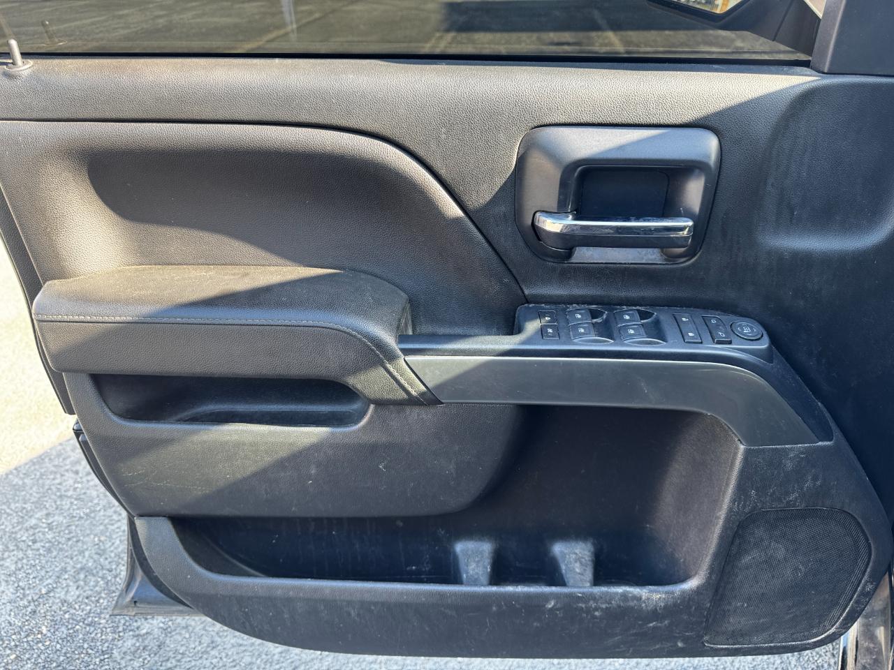 Chevrolet Silverado 1500 LT Crew Cab 2WD 2018