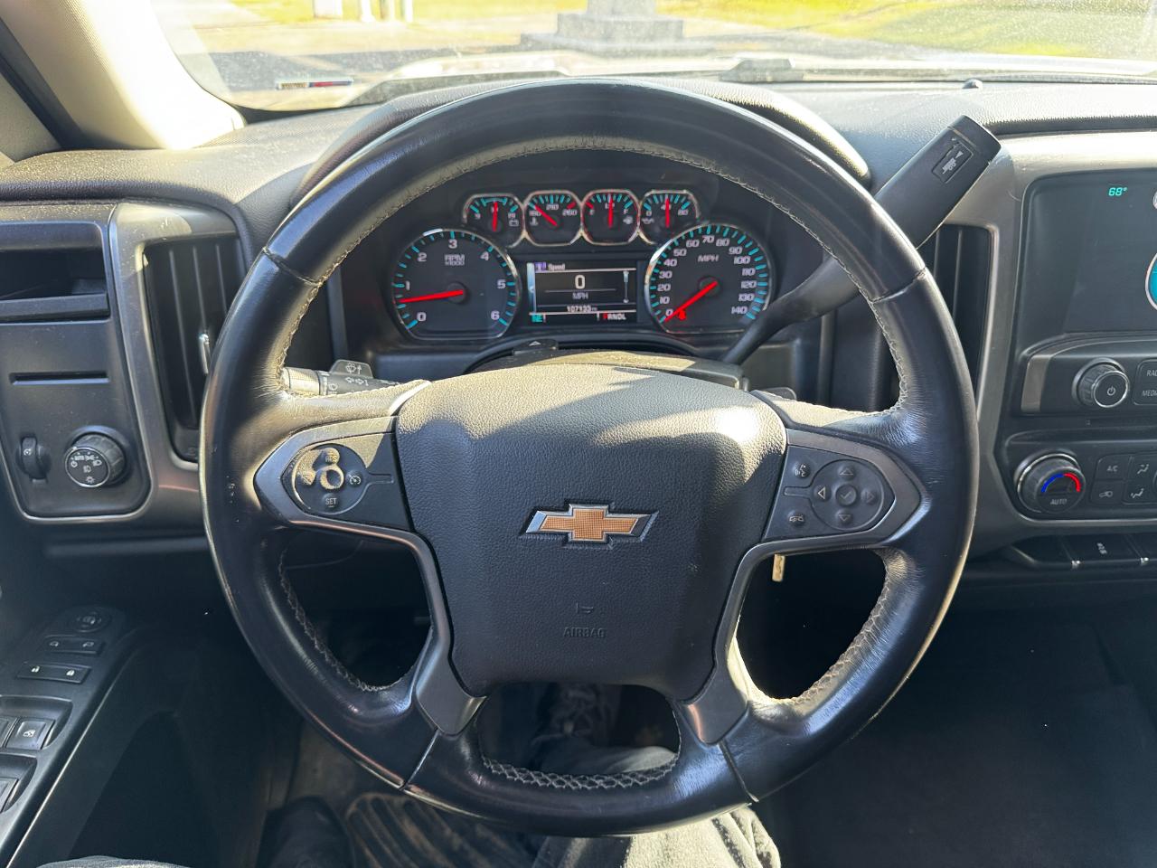 Chevrolet Silverado 1500 LT Crew Cab 2WD 2018