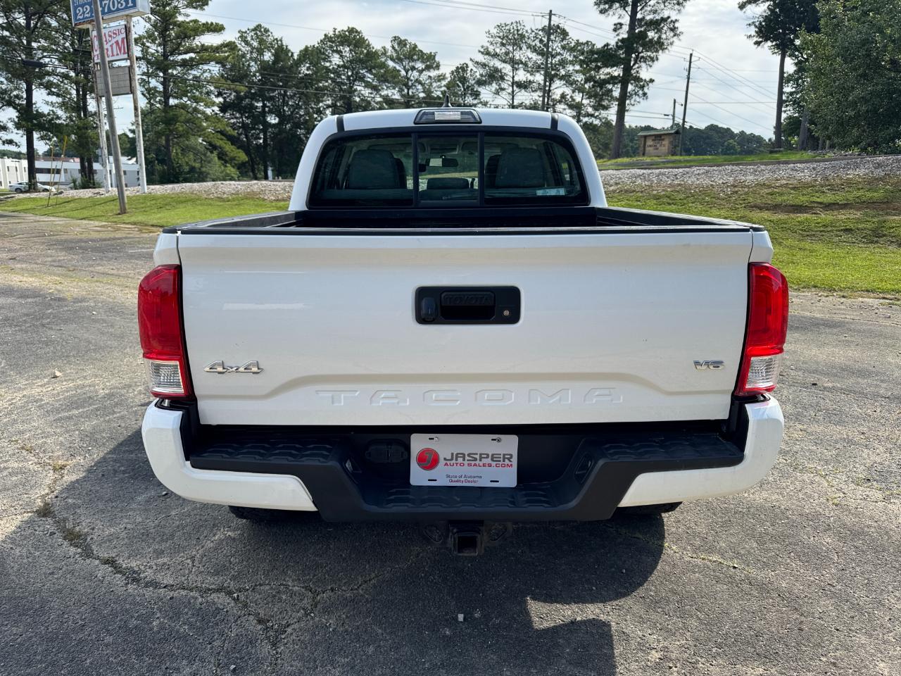 Toyota Tacoma  2017