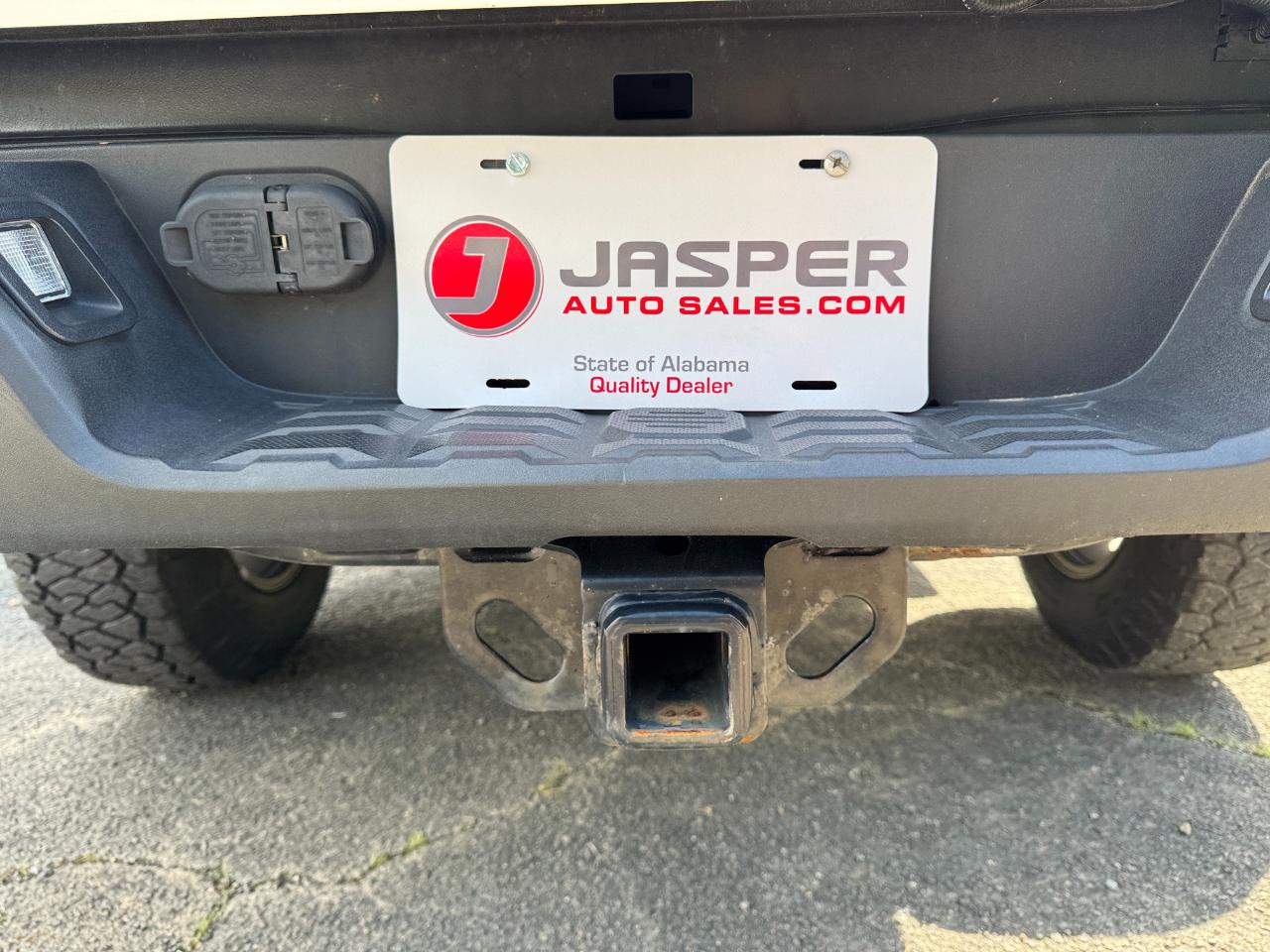 Toyota Tacoma  2017