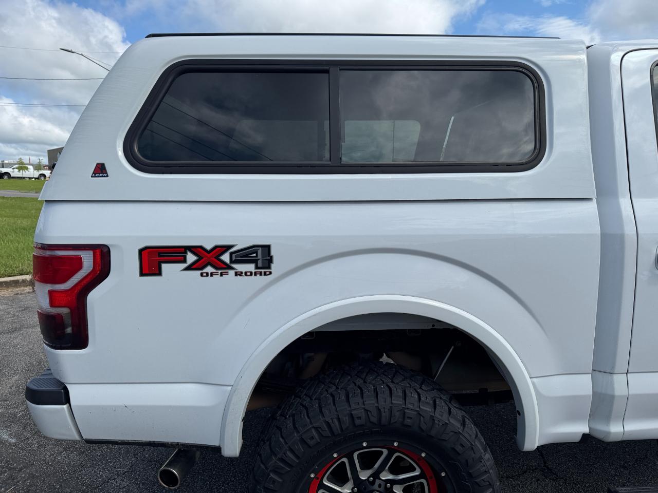 Ford F-150 XLT SuperCrew 4WD 2018