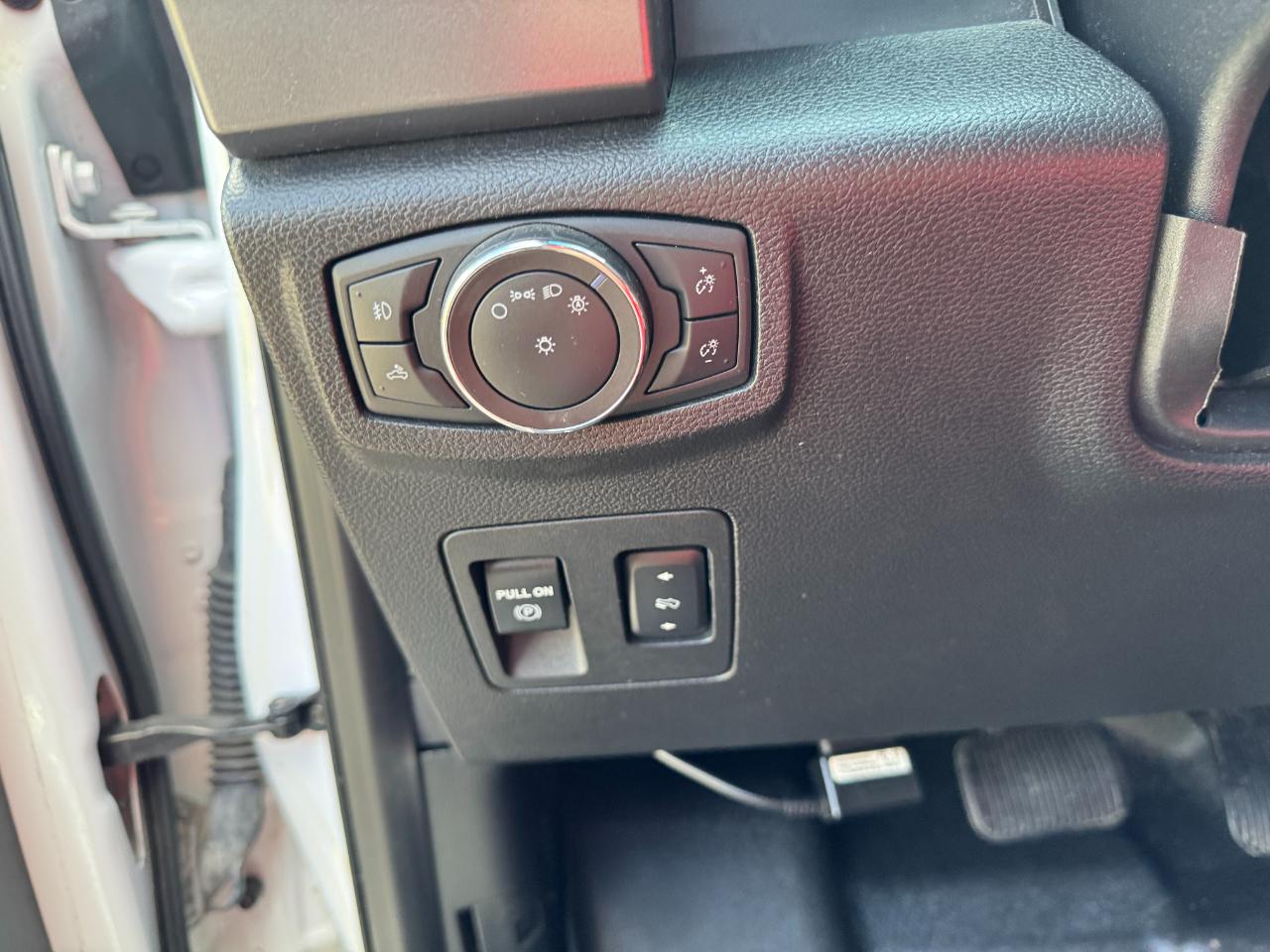 Ford F-150 XLT SuperCrew 4WD 2018