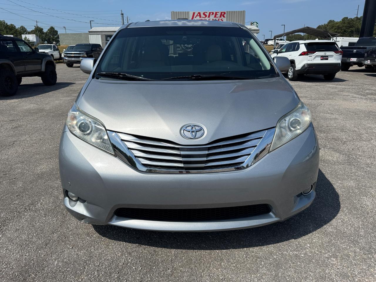 Toyota Sienna Limited FWD 7-Passsenger V6 2012