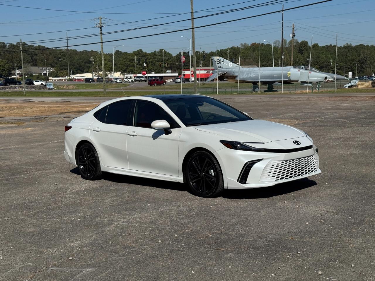 2025 Toyota Camry Hybrid