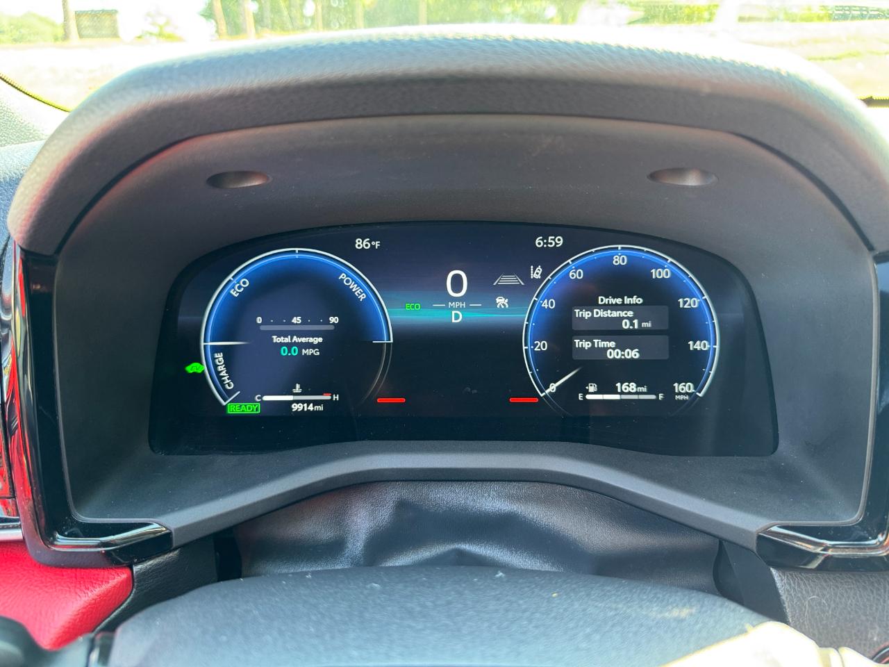 Toyota Camry Hybrid XLE 2025