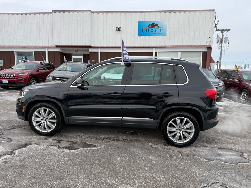 Volkswagen Tiguan S 4Motion 2012