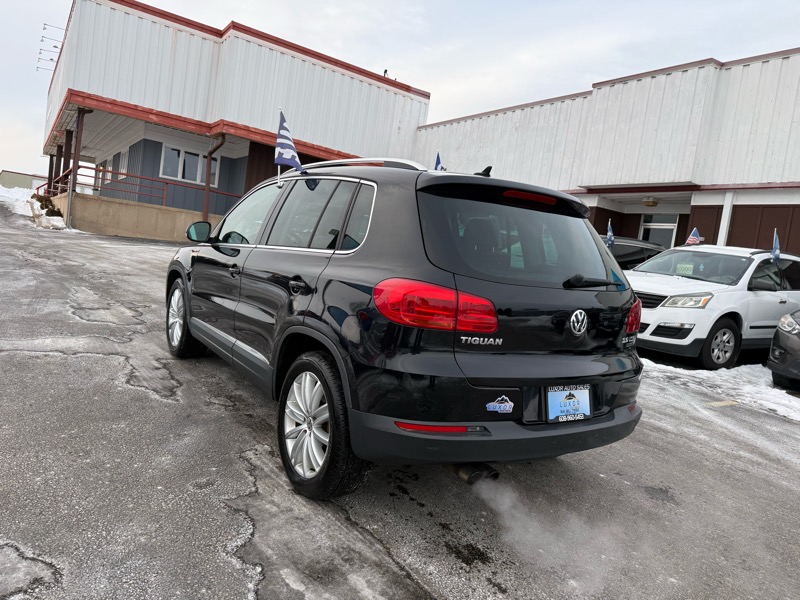 Volkswagen Tiguan S 4Motion 2012