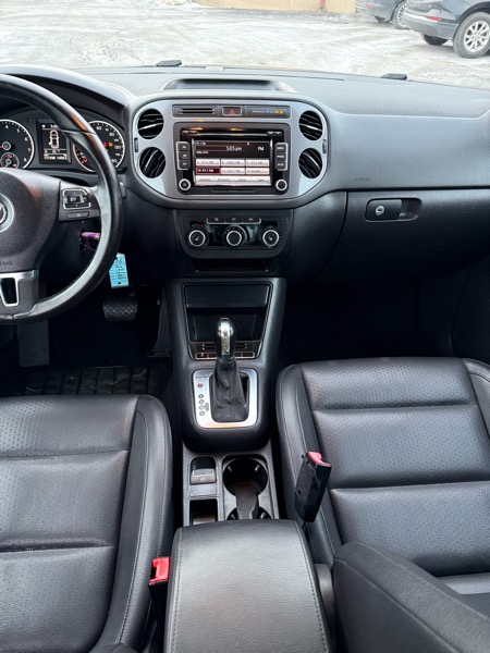 Volkswagen Tiguan S 4Motion 2012