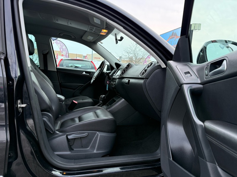 Volkswagen Tiguan S 4Motion 2012