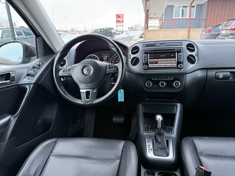 Volkswagen Tiguan S 4Motion 2012