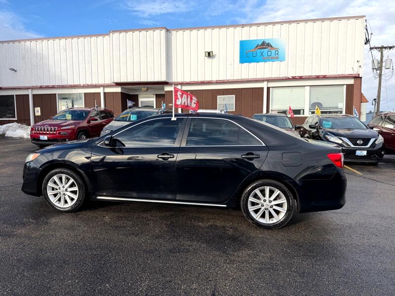 Toyota Camry 4dr Sedan XLE Auto 2012