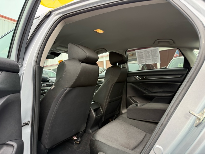 Honda Accord LX CVT 2019