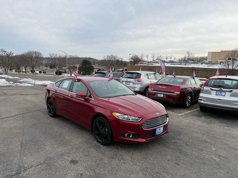 Ford Fusion SE 2016