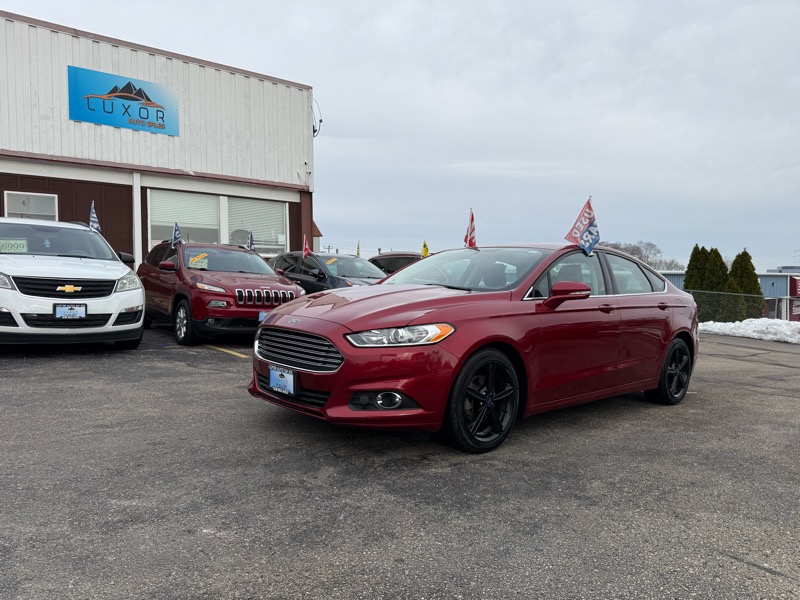 Ford Fusion SE 2016