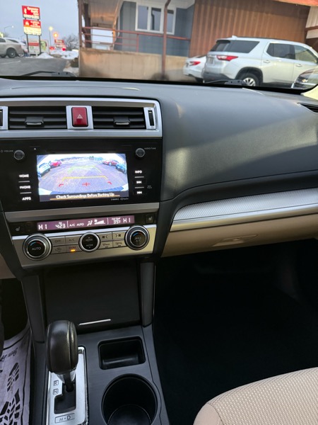 Subaru Outback 2.5i Premium 2017