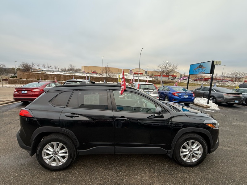 Toyota Corolla Cross LE AWD 2023