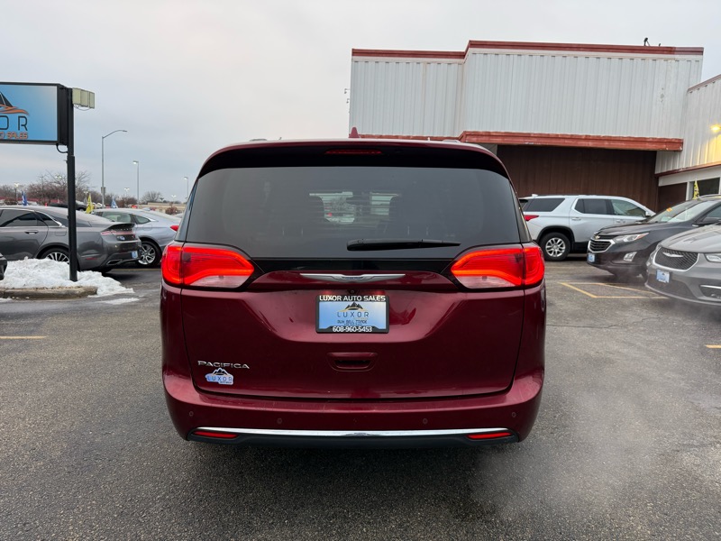 Chrysler Pacifica Touring-L 2017