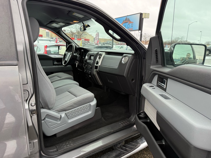Ford F-150 4WD SuperCab 145" XLT 2013